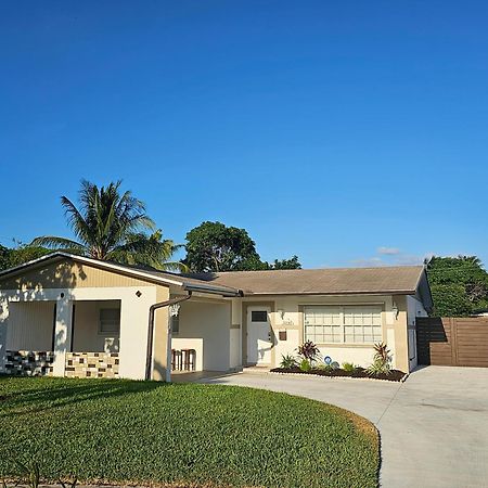 Sunny Goldie Lauderdale Lakes 외부 사진